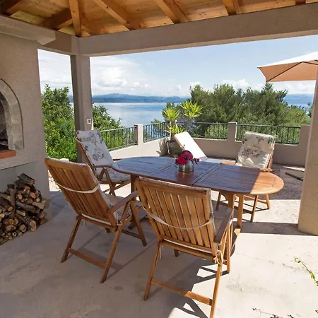 Seaside House Cove Donja Kruscica - Donja Krusica, Solta - 12418 Grohote